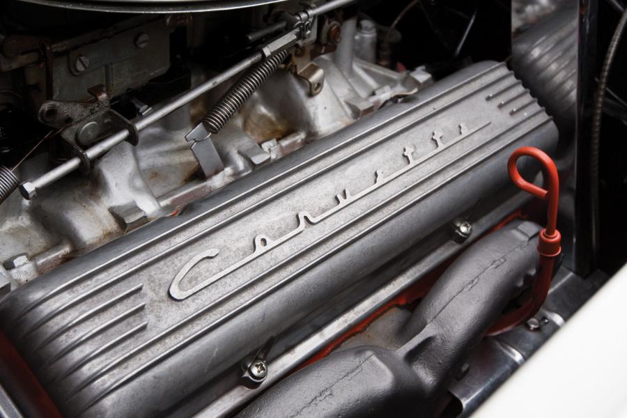  Chevrolet Corvette Roadster 1960 года  (фото 3 из 20)